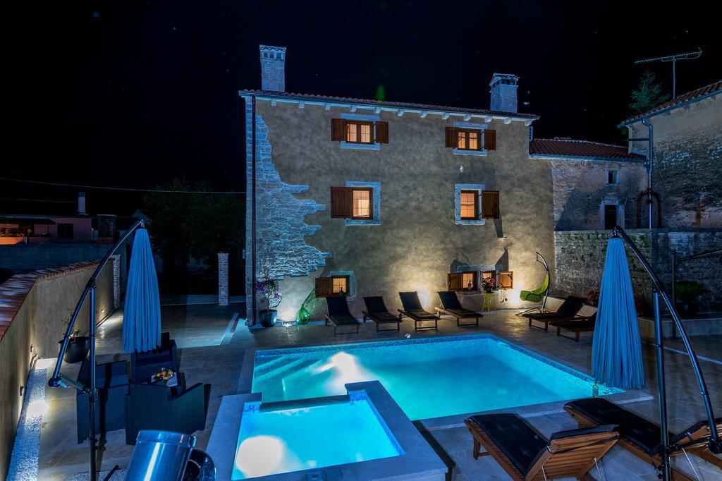 Villa Sagri - Heated Pool Zagrici Luaran gambar